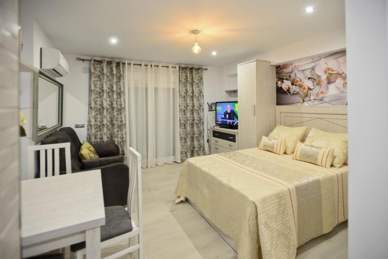 Avda Tore Tore Edif Malaga Apartament *